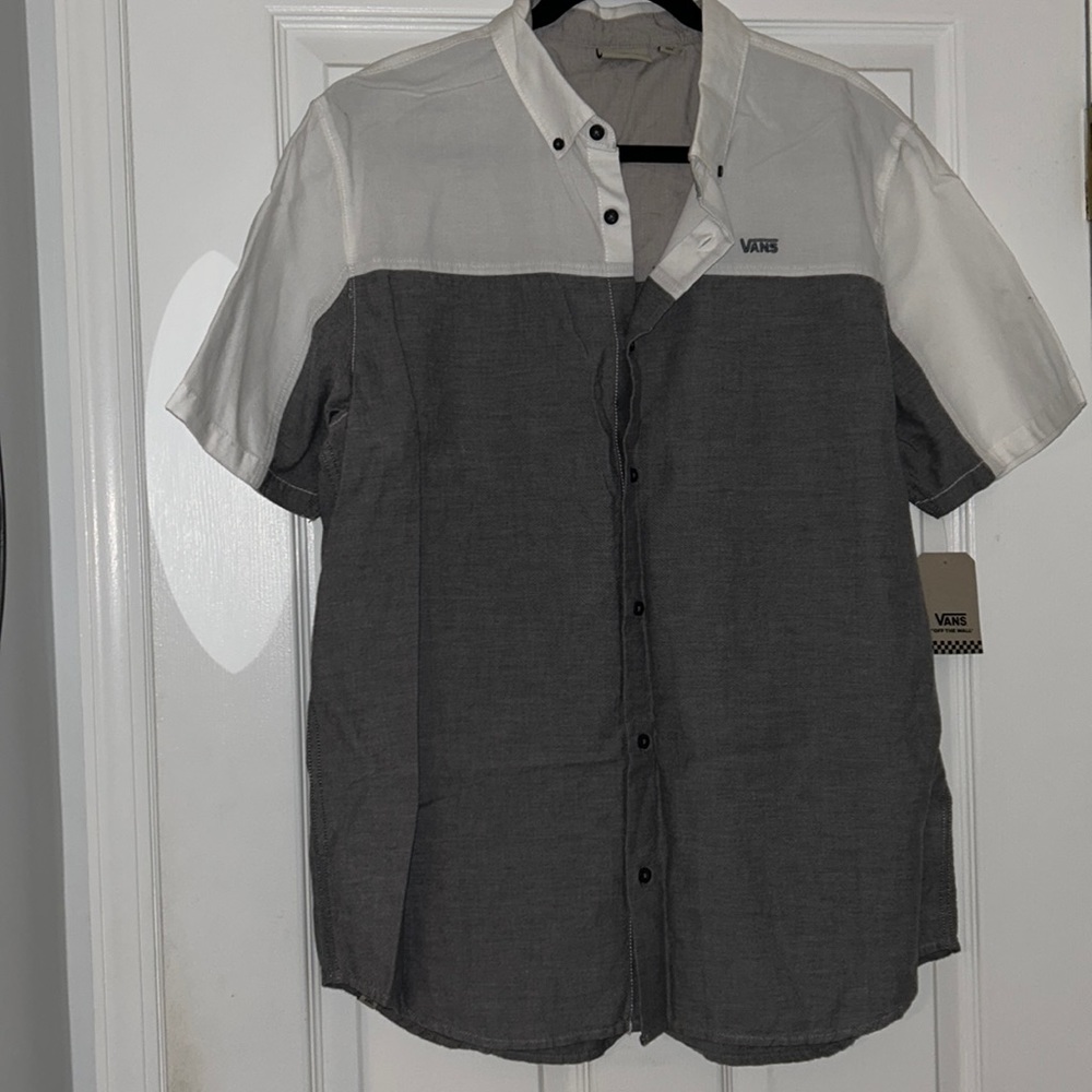 Vans “off the wall” Short sleeve button up